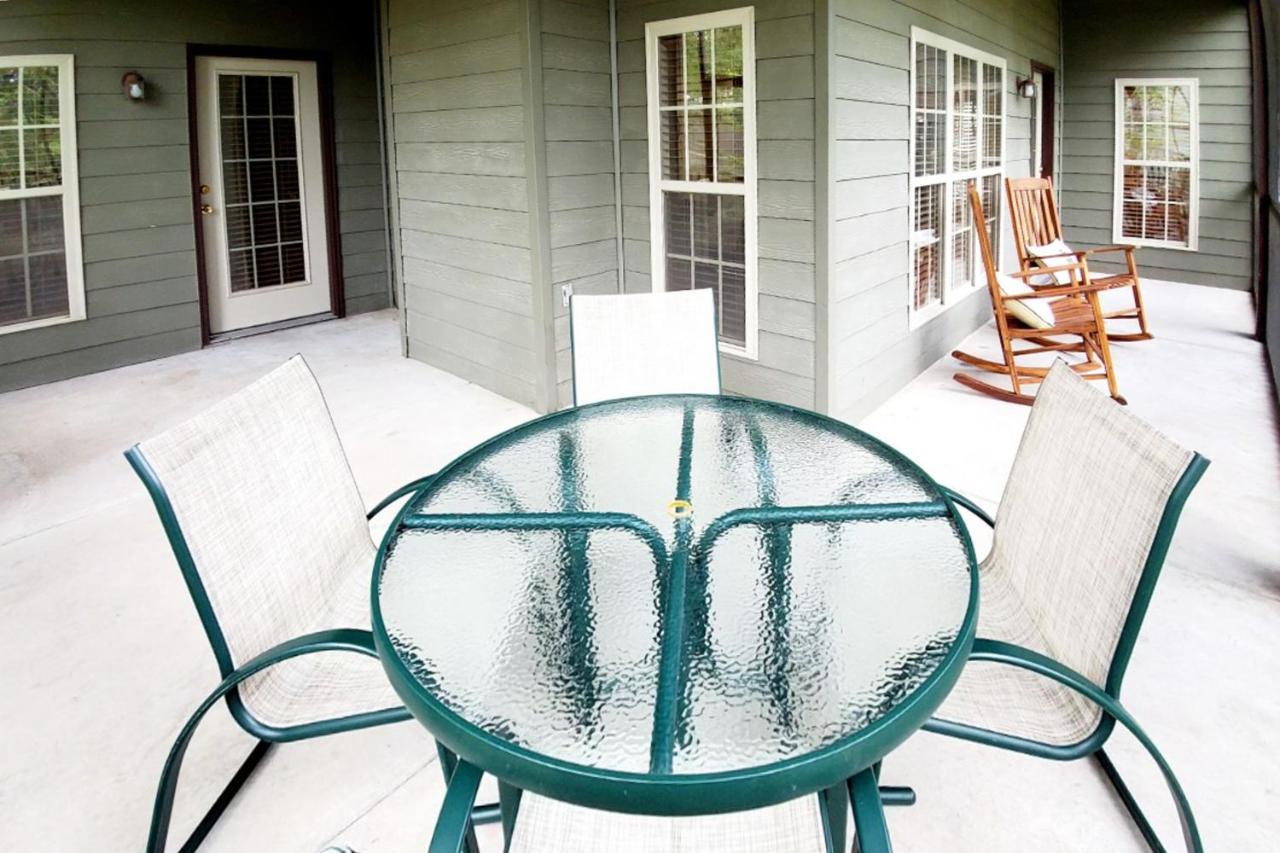 Stonebridge Hideaway Apartment Branson West Exterior photo